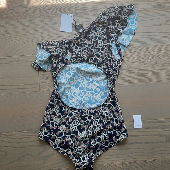 BNWT Isabel Marant Ruffle one shoulder one piece - Picture 10 of 10